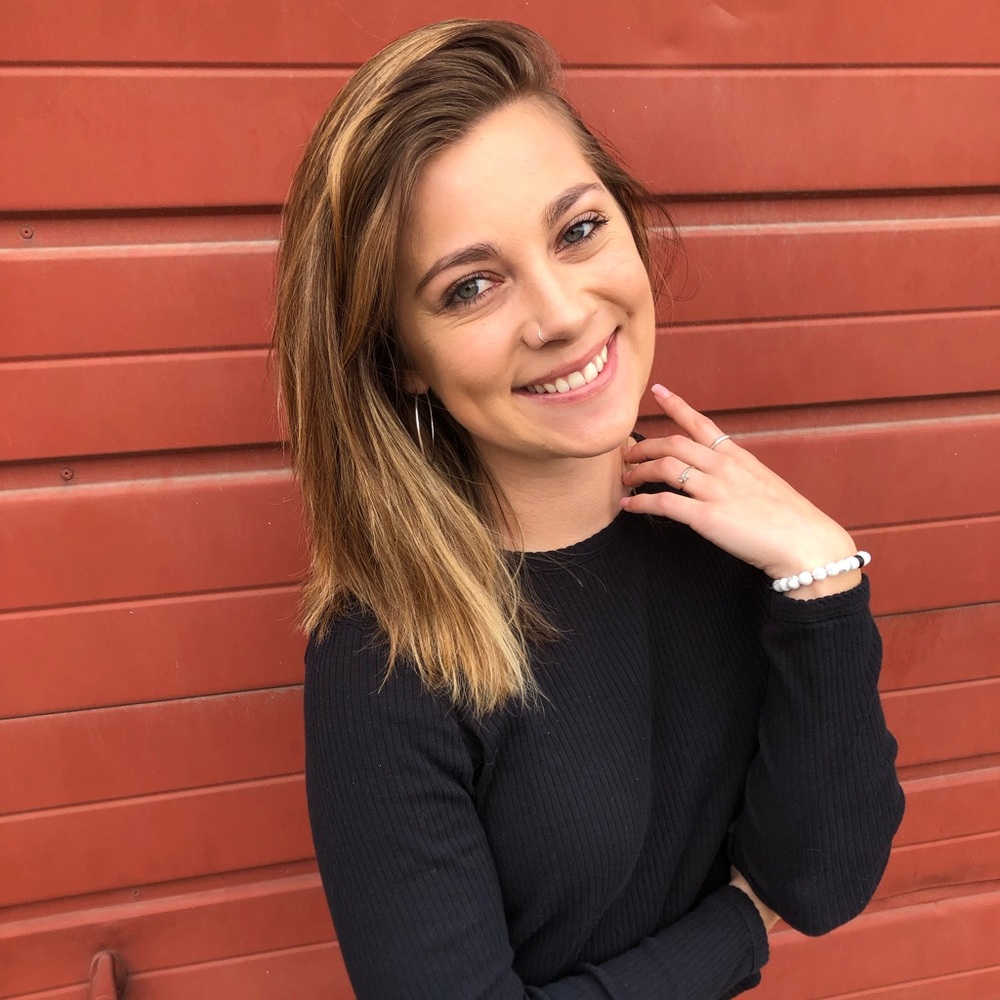 Meet your Posher, Hannah